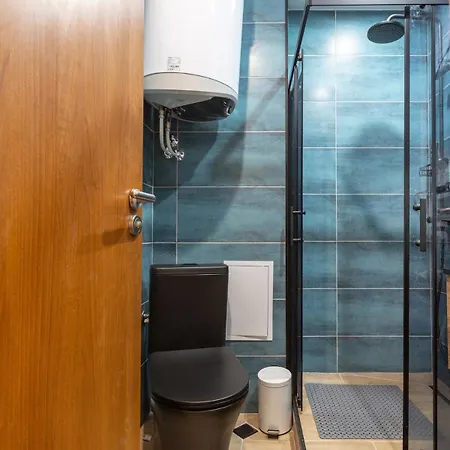 Modern 1 Bedroom By The Gondola *