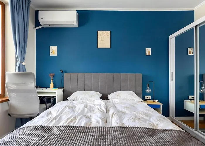 Apartment Modern 1 Bedroom By The Gondola *