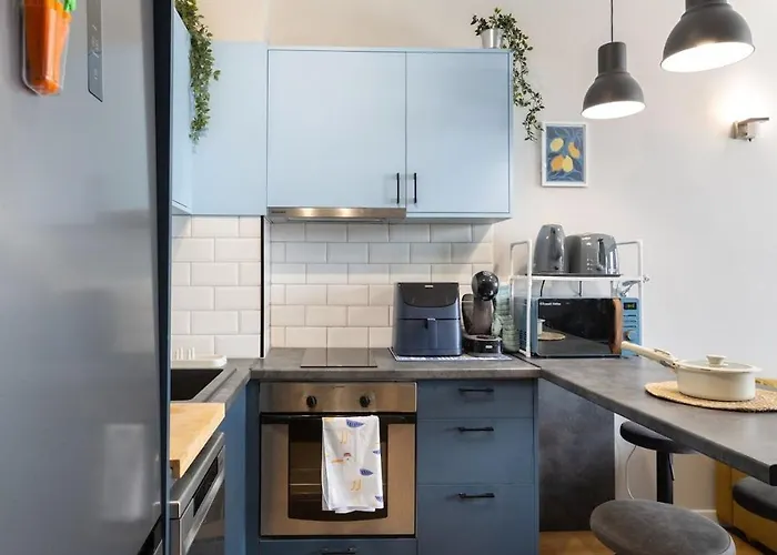 Modern 1 Bedroom By The Gondola